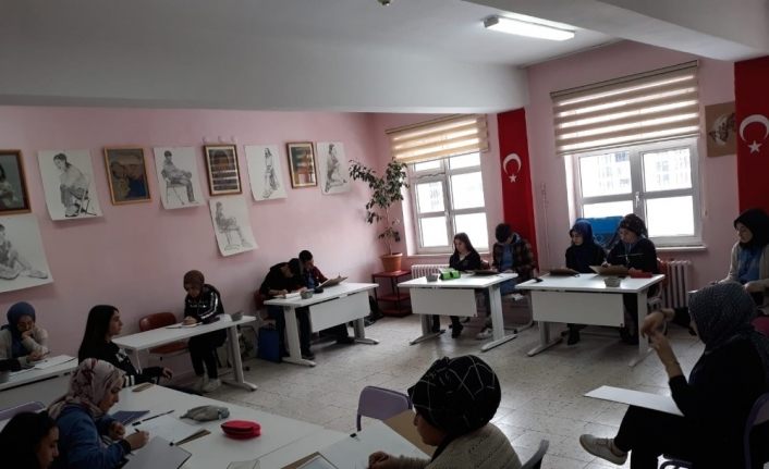 Erzurum’da lise öğrencileri sanatsal etkinliklerde buluşacak