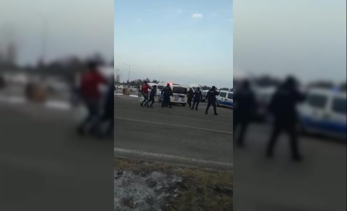 Erzurum’da minibüs şoförlerinin taşlı sopalı kavgası: 9 yaralı