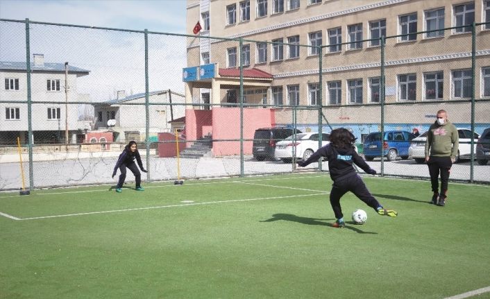 ’Futbol erkek oyunudur’ diyenlere inat 7 yıldır yenilmiyorlar