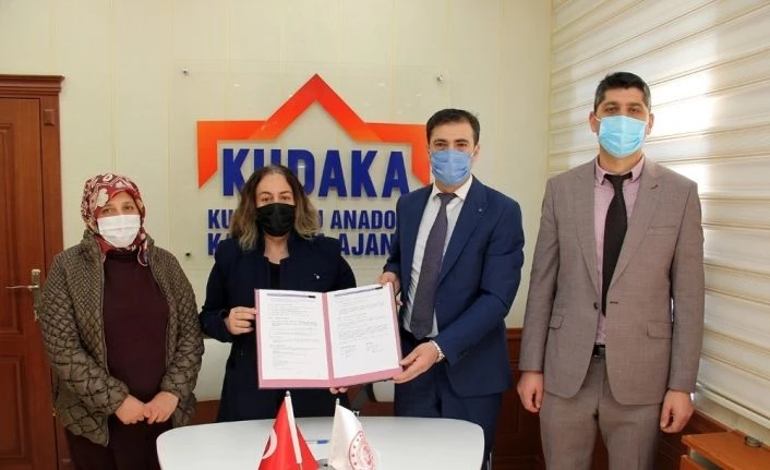 “Kadının Eli Hayata Değer Katıyor” projesi destek sözleşmesi imzalandı