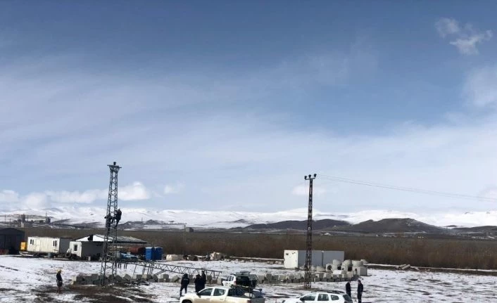 ‘Kar Kaplanları’nın zorlu mesaisi devam ediyor
