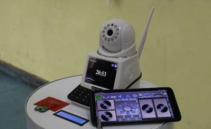 Robot 