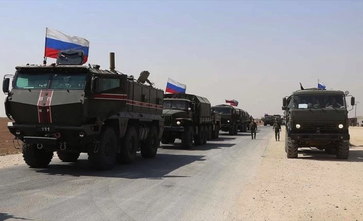 Rusya ve Hizbullah, Esed rejiminin YPG/PKK ile çatıştığı Kamışlı