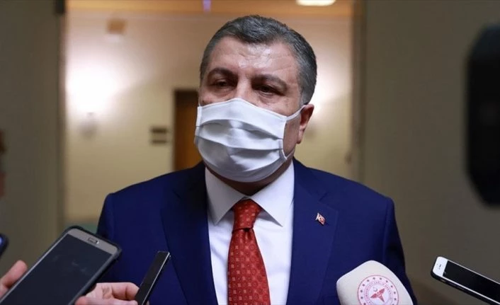 Sağlık Bakanı Koca: Bu dönemde vatandaşımızın zihnini bulandırmak isteyen ve siyasi arenaya çekmek isteyenler var