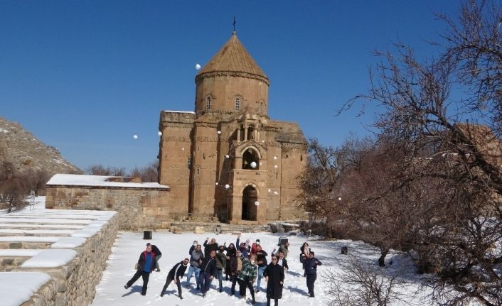 Turizmcilerden Van’a davet çağrısı