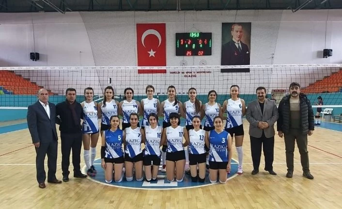 Voleybol 2. Lig: Elazığ Belediyesi Voleybol: 3 - Mardin Voleybol: 0