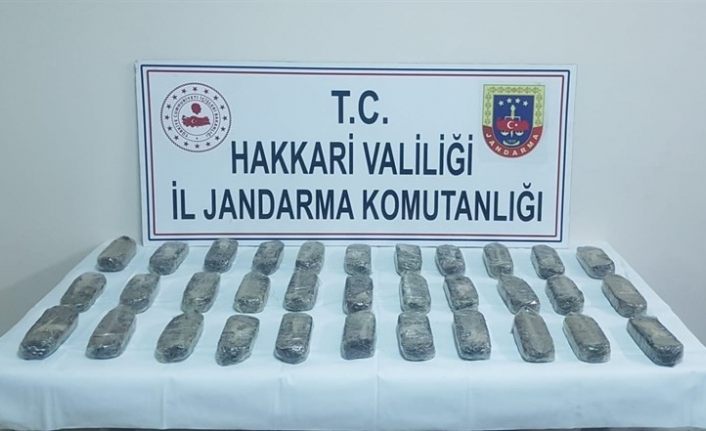 Yüksekova’da 15 kilo eroin ele geçirildi