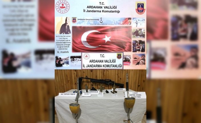 Ardahan’da Roma dönemine ait Meryem Ana heykeli ele geçirildi