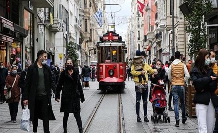 Bilim Kurulu üyesi açıkladı! Risk haritasında kırmızıya dönecek iller arasında Van da var mı?