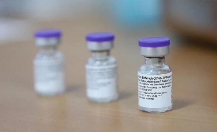 BioNTech ve Pfizer aşı üretim hedefini 2,5 milyar doza çıkardı