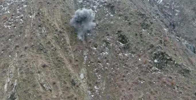 Bitlis’te ele geçirilen havan mühimmatı imha edildi