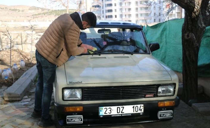 Bu araç 27 yaşında sadece 50 bin kilometre yol yaptı