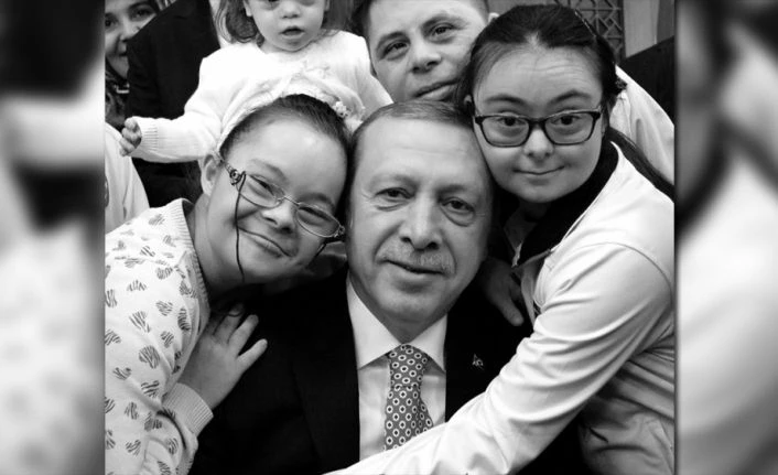 Cumhurbaşkanı Erdoğan: Farkındalığınızla dünyamızı güzelleştiriyor, zenginleştiriyorsunuz