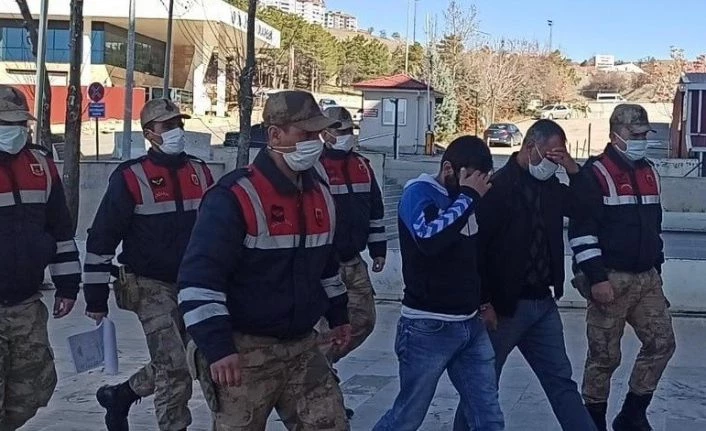 Depremzedeler yerleşmeden kombileri çalındı, 2 şüpheli tutuklandı