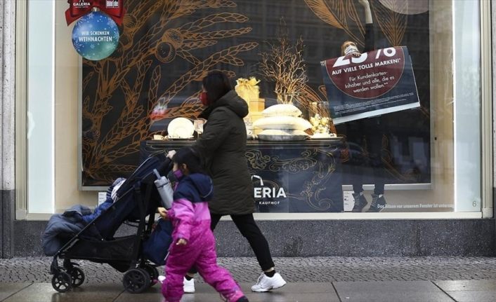 Dünya genelinde Kovid-19 vakaları 6 haftadır artıyor