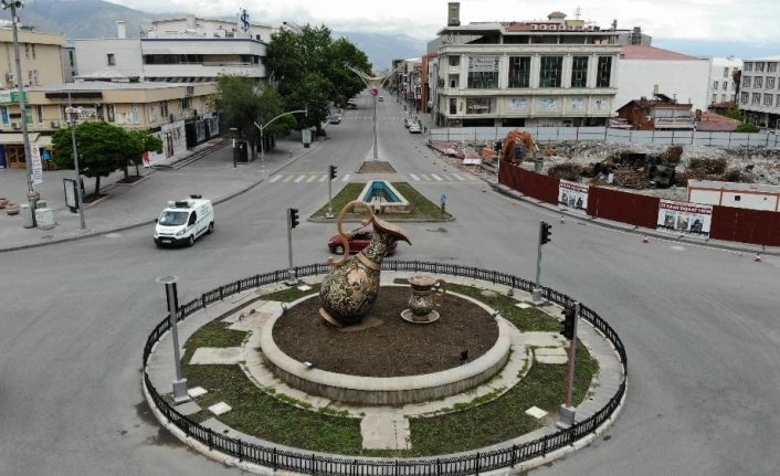 Erzincan’da 1.5 ile 4.3 şiddetinde değişen 13 deprem meydana geldi