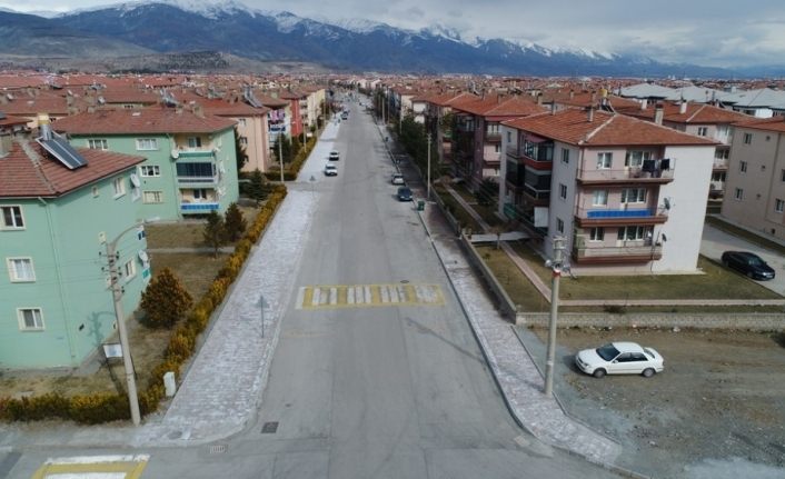 Erzincan’da kaldırım çalışmalarına yeniden başlandı