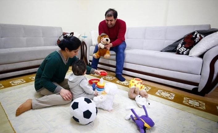 Fas uyruklu 8 aylık Sam Özdemir çifti sayesinde aile sıcaklığına kavuştu