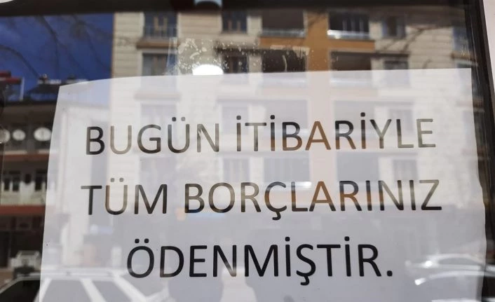 Gizemli hayırsever bakkal bakkal gezip, veresiye defterlerindeki borçları ödedi