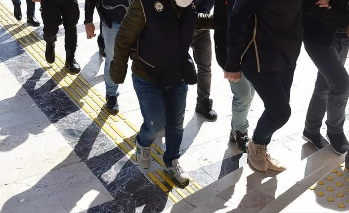 Komiser yardımcılığına geçiş sınavına ilişkin Ankara merkezli FETÖ soruşturmasında 54 şüpheli gözaltına alındı