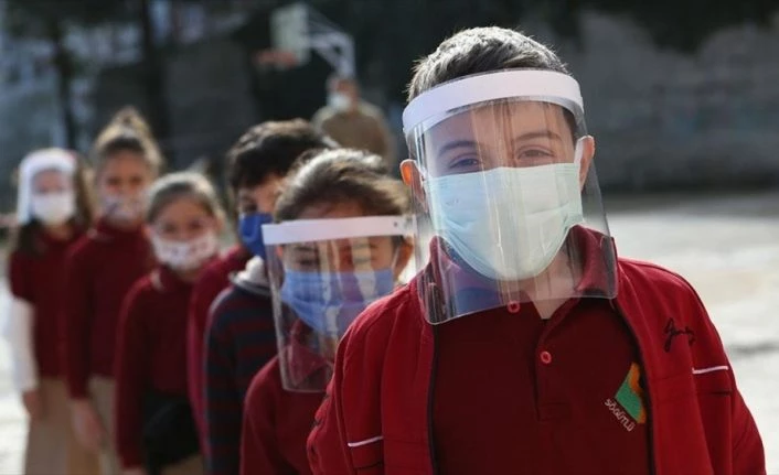 MEB, ilkokul ve ortaokullarda yüz yüze eğitimin detaylarını belirledi