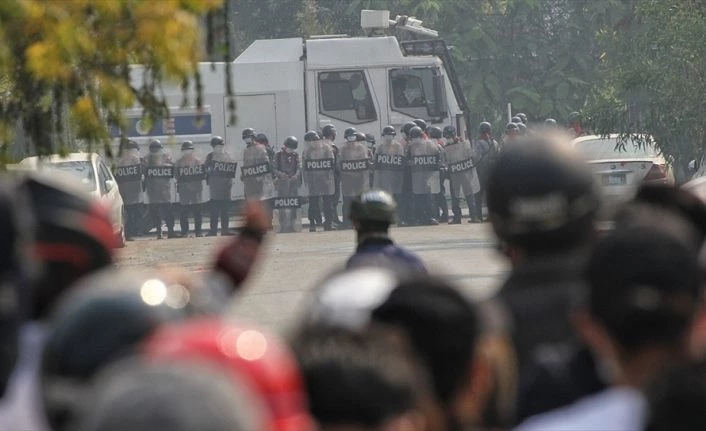 Myanmarlı protestocular uluslararası camianın cuntaya karşı adım atmasını bekliyor