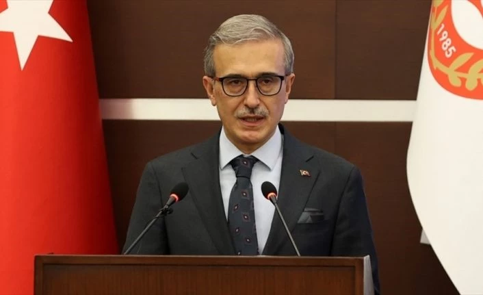 Savunma Sanayii Başkanı Demir, üniversitelere 