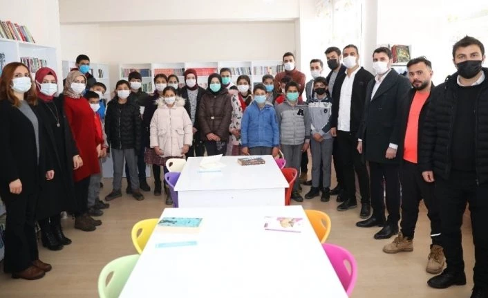 Türk Hava Yolları çalışanı başlattığı yardım kampanyasıyla 9 köy okuluna kütüphane ve 1 anaokulu kazandırdı