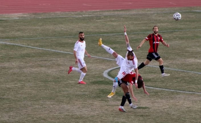 2. Lig: 24Erzincanspor 0 - Çorum Belediyespor: 1