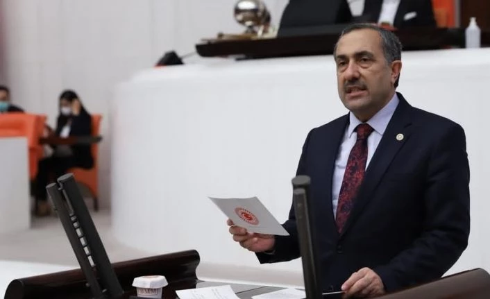 AK Parti’li Arvas: “Darbe heveslilerin tek derdi Recep Tayyip Erdoğan’dır”
