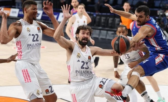 Anadolu Efes, Real Madrid