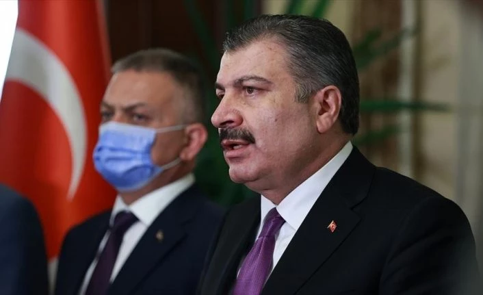 Bakan Koca: 17 günlük kapanma dönemiyle vaka sayılarında hızlı düşüşü sağlayacağımıza inanıyorum