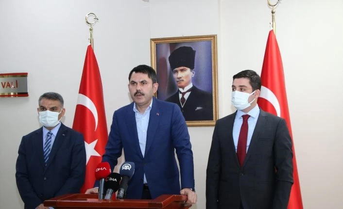 Bakan Kurum: “Şehirlerimizi 2023’e hazırlamak adına projelerimizi yapmaya gayret gösteriyoruz”