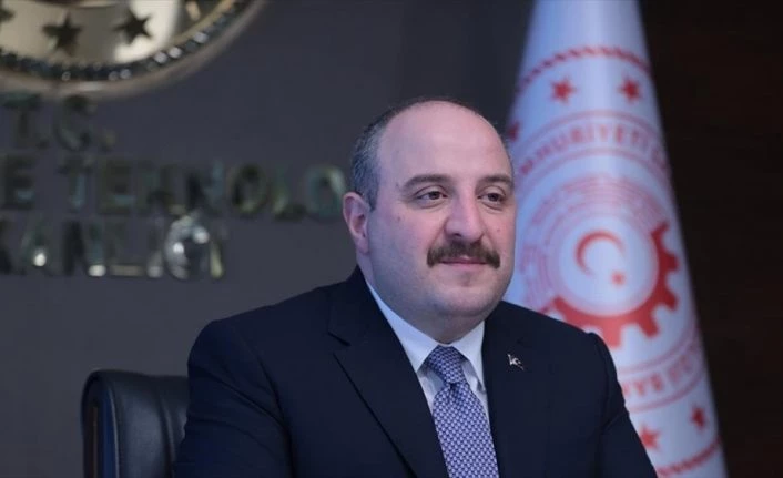Bakan Varank, yerli Kovid-19 aşısı için gönüllü oluyor