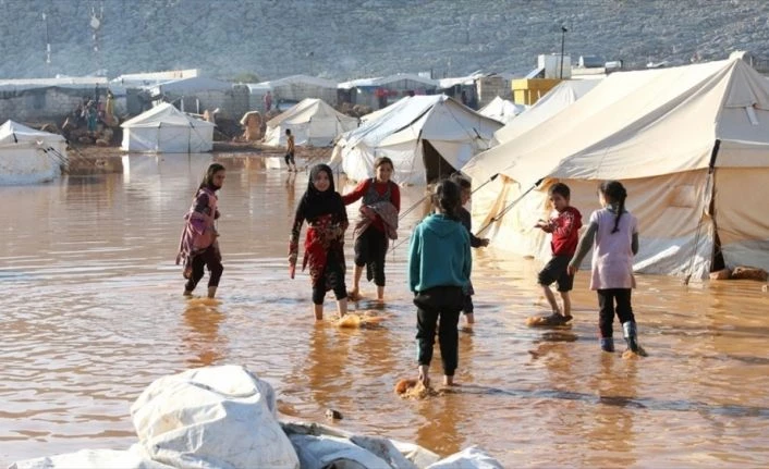 Dünyadaki 2,5 buçuk milyar çocuğun en az 1 milyarı yetim ve öksüz