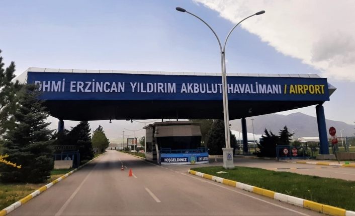 Erzincan Havalimanı’nın adı "Yıldırım Akbulut" oldu
