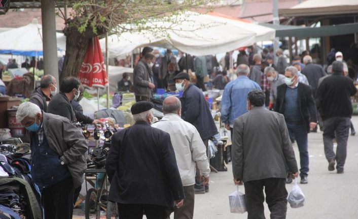 Erzincan’da tam kapanma öncesi yoğunluk