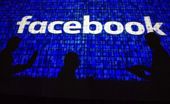 Facebook çalışanları Kovid-19