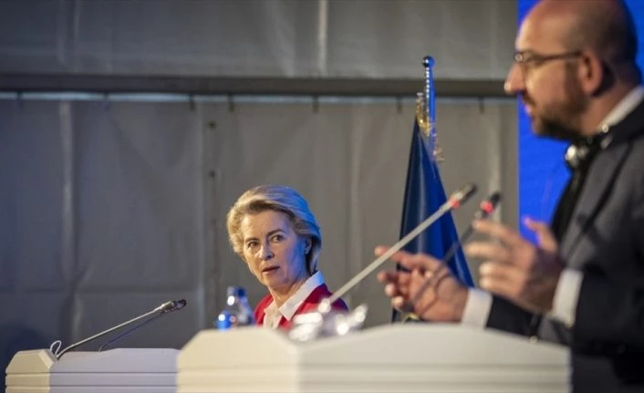 İtalyan La Stampa gazetesi: Von der Leyen, Michel tarafından aşağılanmış hissediyor