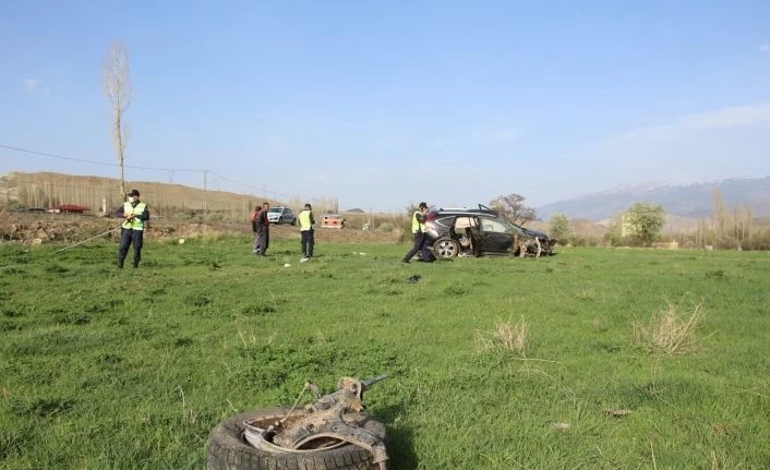 Kaymakam ve belediye başkanını taşıyan araç şarampole yuvarlandı: 4 yaralı