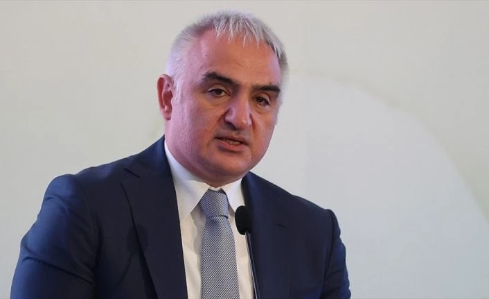 Kültür ve Turizm Bakanı Ersoy: Aşılama programında önceliği açık olan tesislere veriyoruz