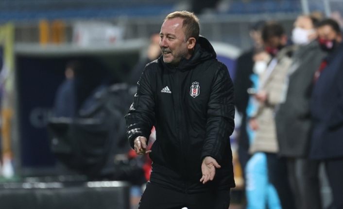 Lider Beşiktaş, Sergen Yalçın yönetiminde şampiyonluk yürüyüşünü sürdürüyor