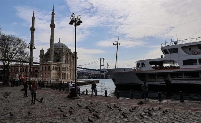 Sağlık Bakanı Koca: Kovid-19 vaka sayısı artış hızı azaldı