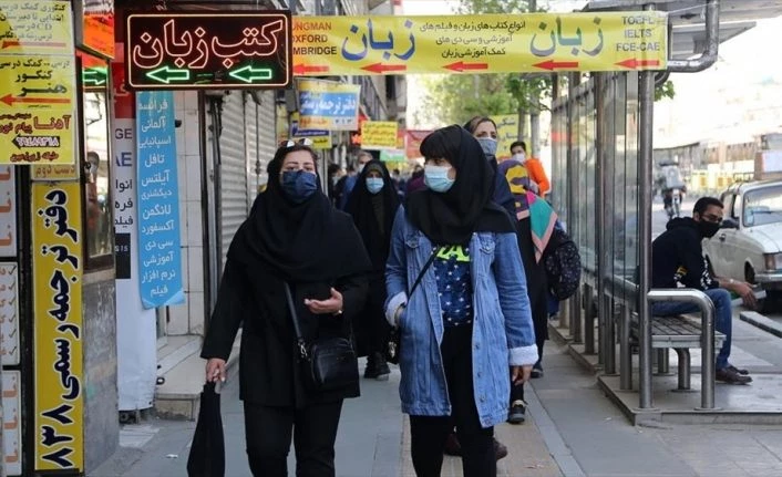 Tahranlılara sorduk: Çin ile imzalanan 25 yıllık anlaşmayla ilgili ne düşünüyorsunuz?