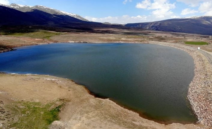 Tarım arazilerine can suyu oldu, 2 bin 600 dekar araziyi yeniden canlandırdı