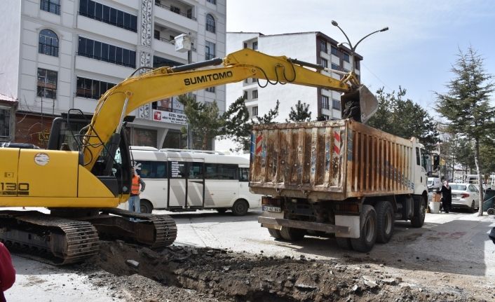 Tatvan Belediyesinden altyapı çalışması