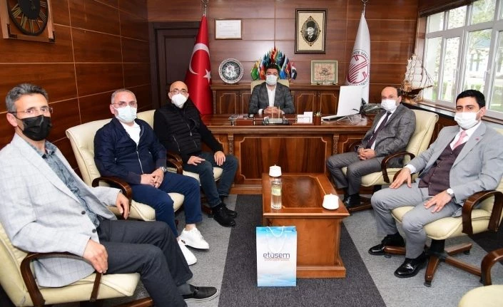 Üniversite-Sanayi buluşmaları tüm hızıyla sürüyor