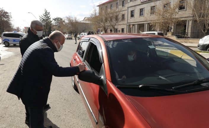 Vali Varol, korona virüs denetimlerine katıldı