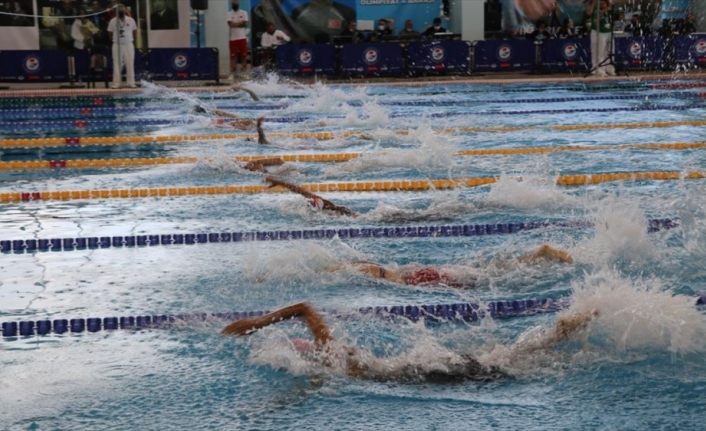 8 yüzücü Tokyo Olimpiyatları