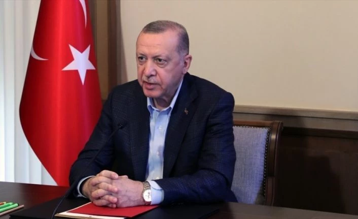 Cumhurbaşkanı Erdoğan: Pazartesi gününden itibaren kontrollü normalleşme takvimimizi uygulamaya başlıyoruz